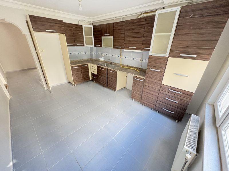 MARMARA'DAN ATATÜRK MAHALLESİNDE 3+1 KİRALIK DAİRE