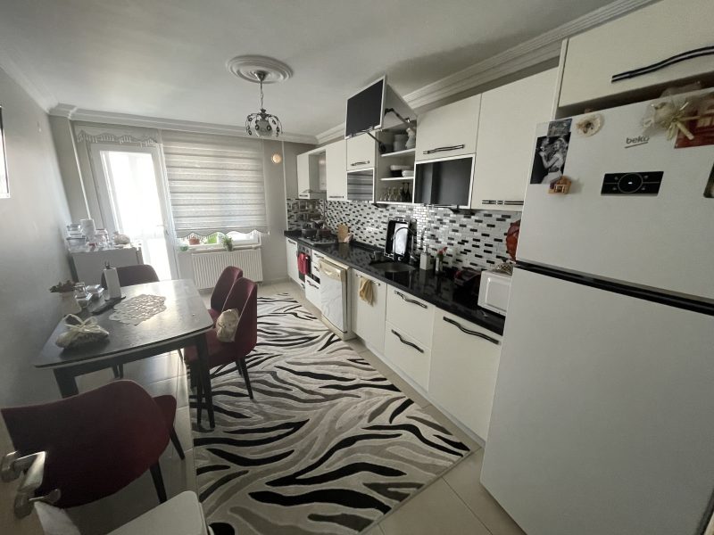 MARMARA'DAN ŞÜKRÜPAŞA'DA 3+1 DUBLEKS SATILIK GENİŞ DAİRE