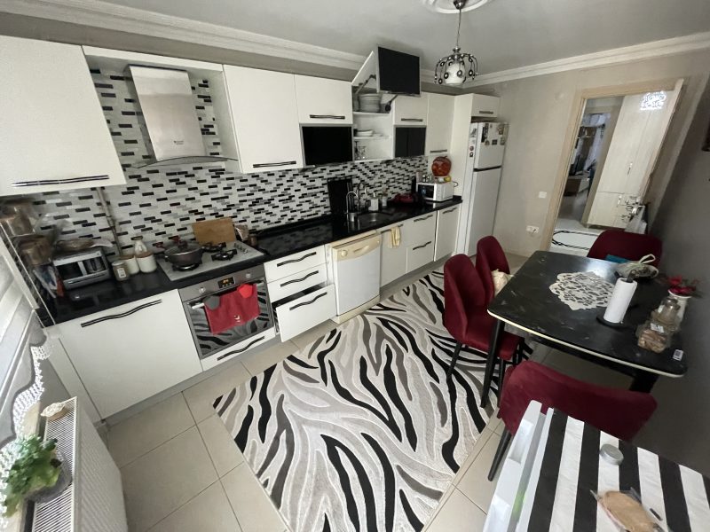 MARMARA'DAN ŞÜKRÜPAŞA'DA 3+1 DUBLEKS SATILIK GENİŞ DAİRE