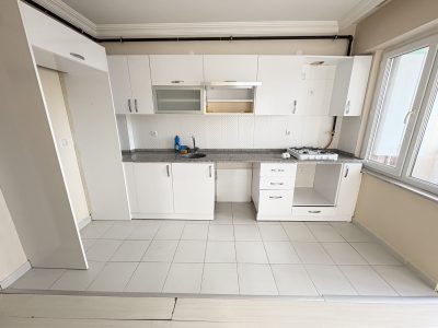 MARMARA'DAN TARLA KAPI CADDESİNDE 2+1 SATILIK DAİRE
