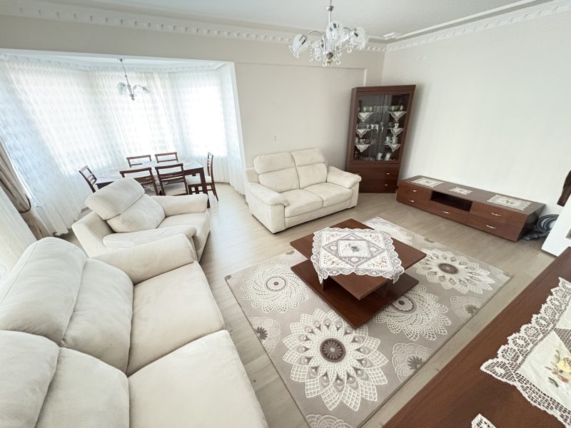 MARMARA'DAN ŞÜKRÜPAŞADA GÖLET MEVKİ GENİŞ 3+1 SATILIK DAİRE