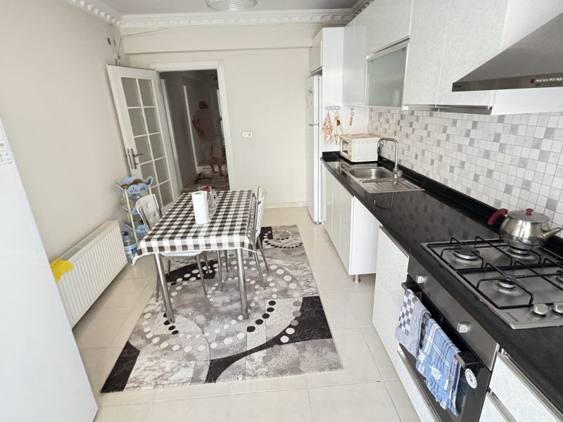 MARMARA'DAN ŞÜKRÜPAŞADA GÖLET MEVKİ GENİŞ 3+1 SATILIK DAİRE