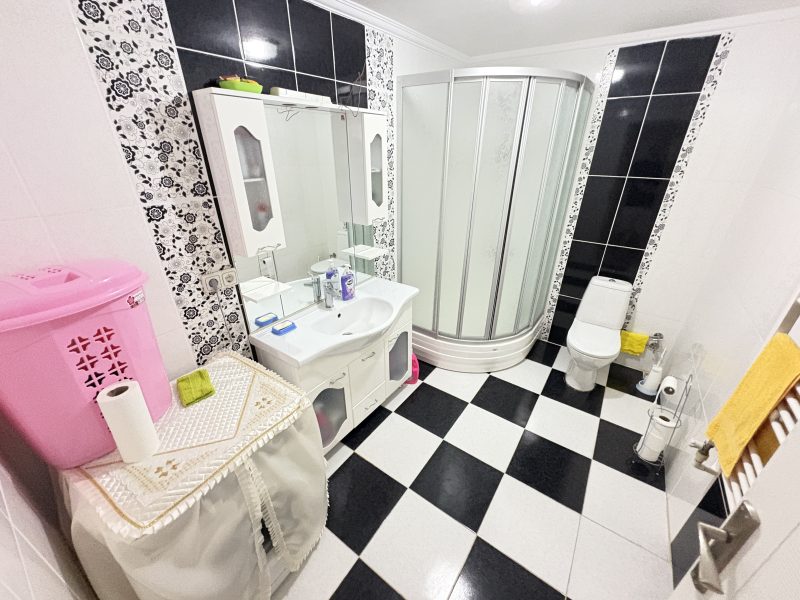 MARMARA'DAN ŞÜKRÜPAŞADA GÖLET MEVKİ GENİŞ 3+1 SATILIK DAİRE