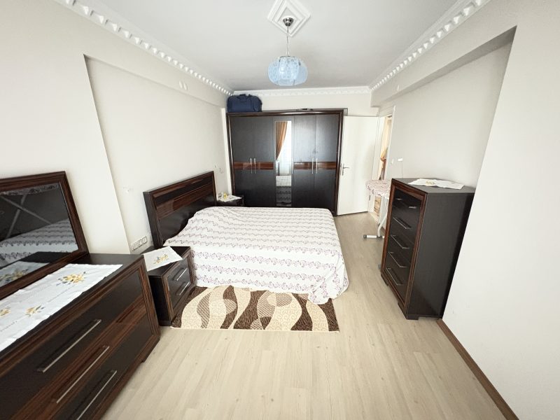 MARMARA'DAN ŞÜKRÜPAŞADA GÖLET MEVKİ GENİŞ 3+1 SATILIK DAİRE