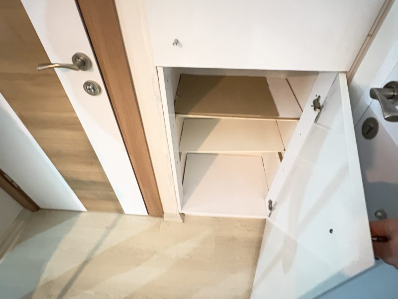 MARMARA'DAN ANA CADDE ÜZERİNDE 2+1 EŞYALI KİRALIK DAİRE