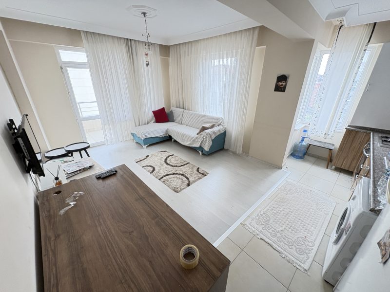 MARMARA'DAN CEM EVİ ARKASINDA 1+1 GENİŞ EŞYALI DAİRE