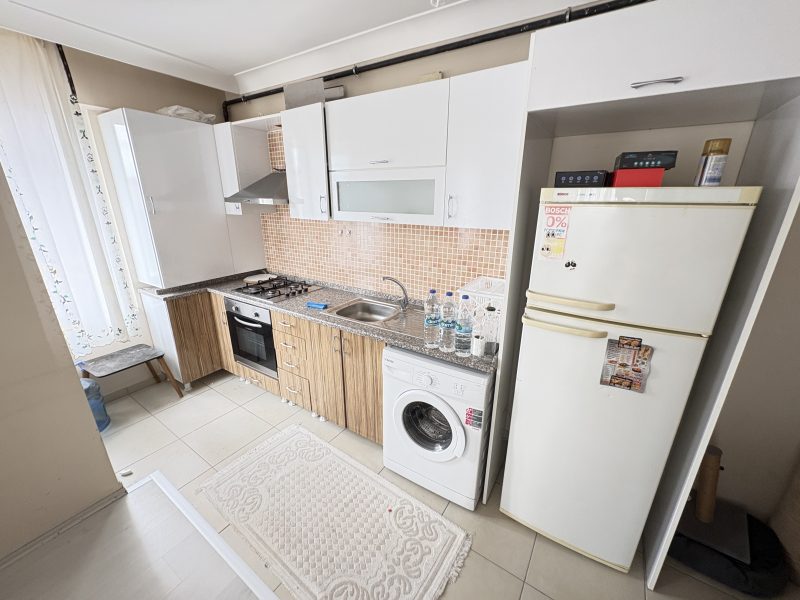 MARMARA'DAN CEM EVİ ARKASINDA 1+1 GENİŞ EŞYALI DAİRE
