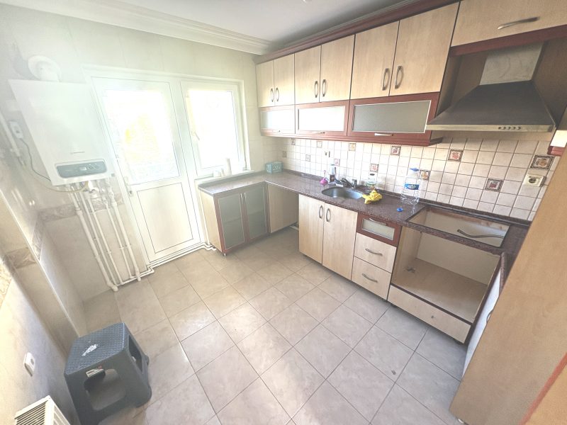 MARMARA'DAN FATİH ESENTEPE'DE SİTE İÇERİSİ 3+1 KİRALIK DAİRE