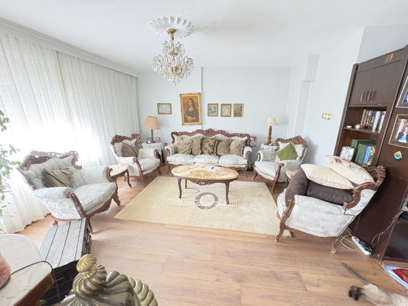 MARMARA'DAN AYŞEKADIN ANA CADDE ÜZERİNDE SATILIK 3+1 DAİRE