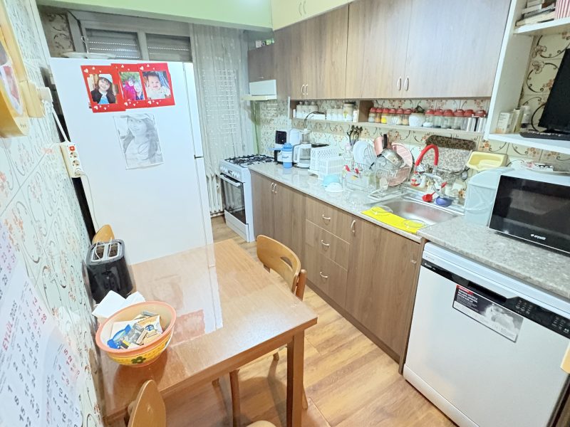 MARMARA'DAN AYŞEKADIN ANA CADDE ÜZERİNDE SATILIK 3+1 DAİRE