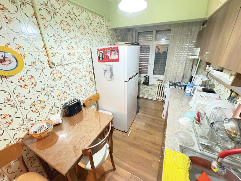 MARMARA'DAN AYŞEKADIN ANA CADDE ÜZERİNDE SATILIK 3+1 DAİRE