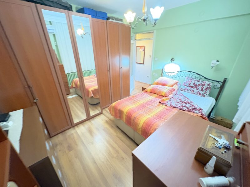 MARMARA'DAN AYŞEKADIN ANA CADDE ÜZERİNDE SATILIK 3+1 DAİRE