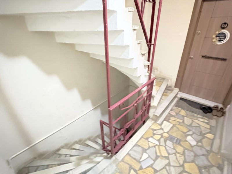 MARMARA'DAN AYŞEKADIN ANA CADDE ÜZERİNDE SATILIK 3+1 DAİRE