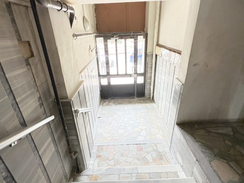 MARMARA'DAN AYŞEKADIN ANA CADDE ÜZERİNDE SATILIK 3+1 DAİRE