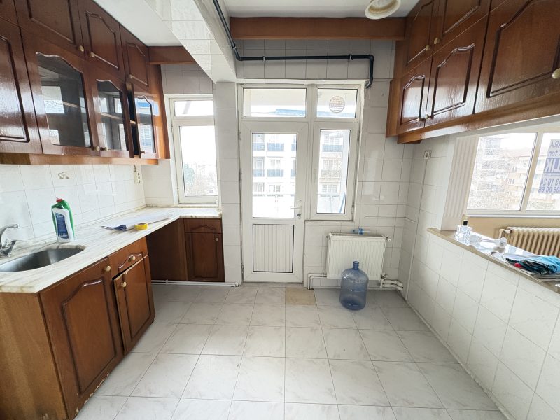 MARMARA'DAN 1. MURAT MAH BÜYÜK 2+1 KİRALIK DAİRE