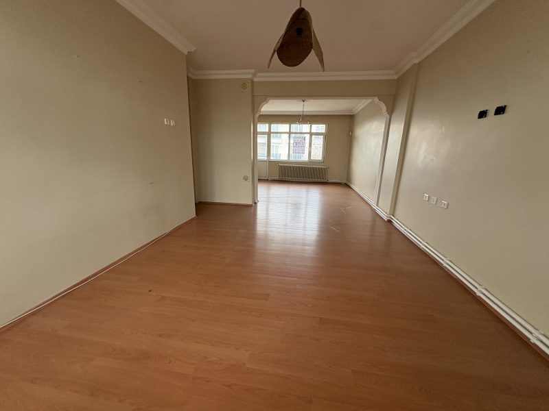 MARMARA'DAN 1. MURAT MAH BÜYÜK 2+1 KİRALIK DAİRE