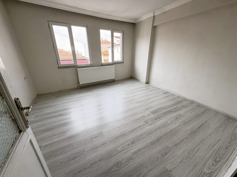MARMARA'DAN AYŞEKADINDA 2+1 KİRALIK DAİRE