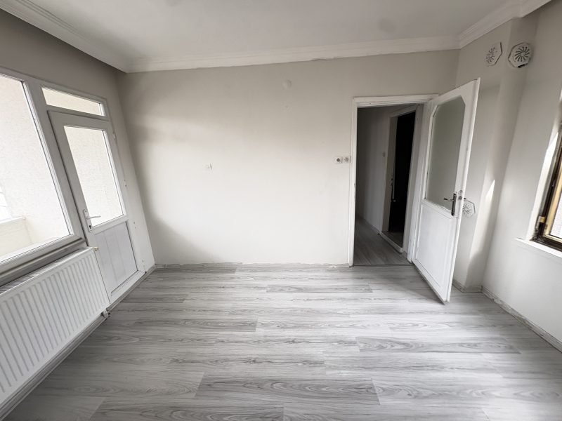 MARMARA'DAN AYŞEKADINDA 2+1 KİRALIK DAİRE