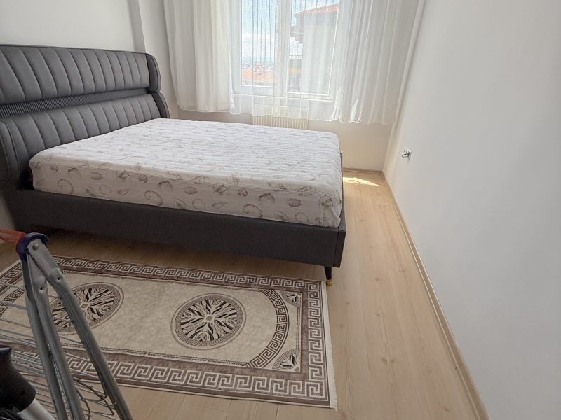 MARMARA'DAN ŞÜKRÜPAŞA GÖLET MEVKİ KİRALIK EŞYALI 1+1 DAİRE