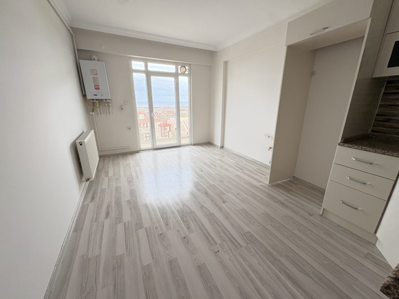 MARMARA'DAN MANZARALI EŞYASIZ 1+1 KİRALIK DAİRE
