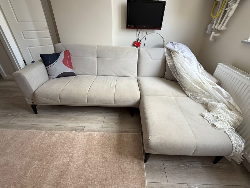 MARMARA'DAN CUMHURİYET MAHALLESİ 1+1 EŞYALI KİRALIK DAİRE
