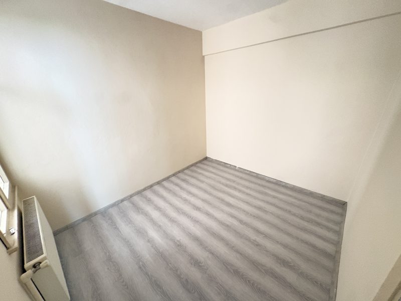 MARMARA'DAN ESKİ İSTANBUL CADDESİNDE SATILIK 3+1 DAİRE
