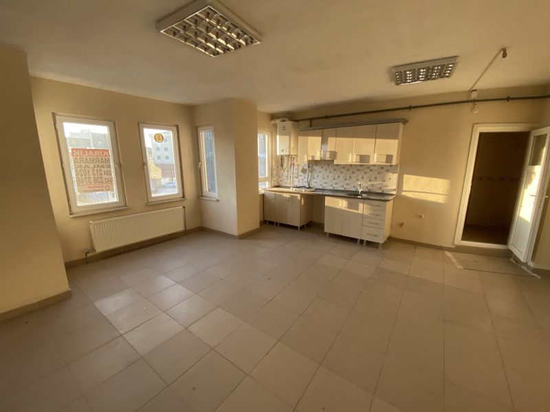 MARMARA'DAN İŞ MERKEZİNDE KİRALIK OFİS BÜRO