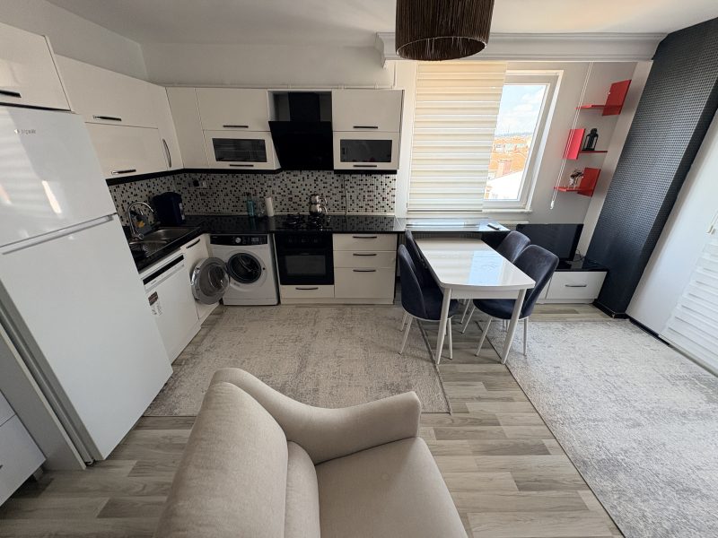 MARMARA'DAN ŞÜKRÜPAŞA'DA KİRALIK 2+1 EŞYALI DUBLEKS DAİRE