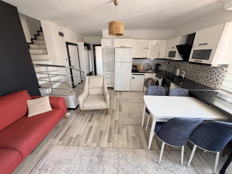 MARMARA'DAN ŞÜKRÜPAŞA'DA KİRALIK 2+1 EŞYALI DUBLEKS DAİRE