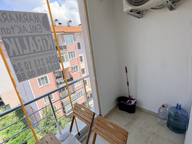 MARMARA'DAN ŞÜKRÜPAŞA'DA KİRALIK 2+1 EŞYALI DUBLEKS DAİRE