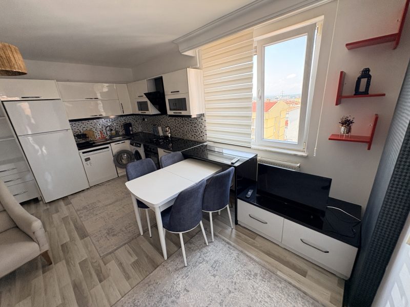 MARMARA'DAN ŞÜKRÜPAŞA'DA KİRALIK 2+1 EŞYALI DUBLEKS DAİRE