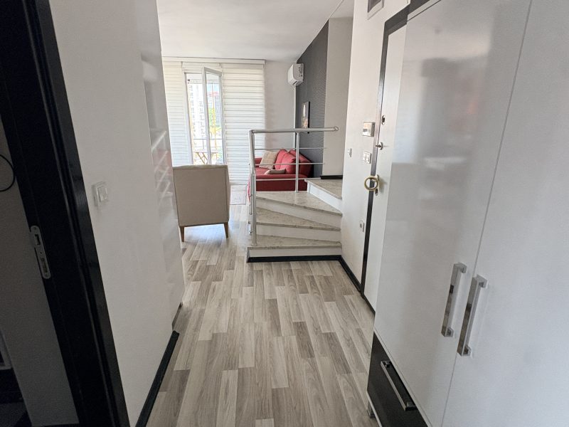 MARMARA'DAN ŞÜKRÜPAŞA'DA KİRALIK 2+1 EŞYALI DUBLEKS DAİRE