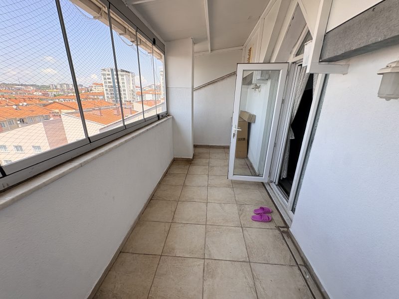 MARMARA'DAN ŞÜKRÜPAŞA'DA KİRALIK 2+1 EŞYALI DUBLEKS DAİRE