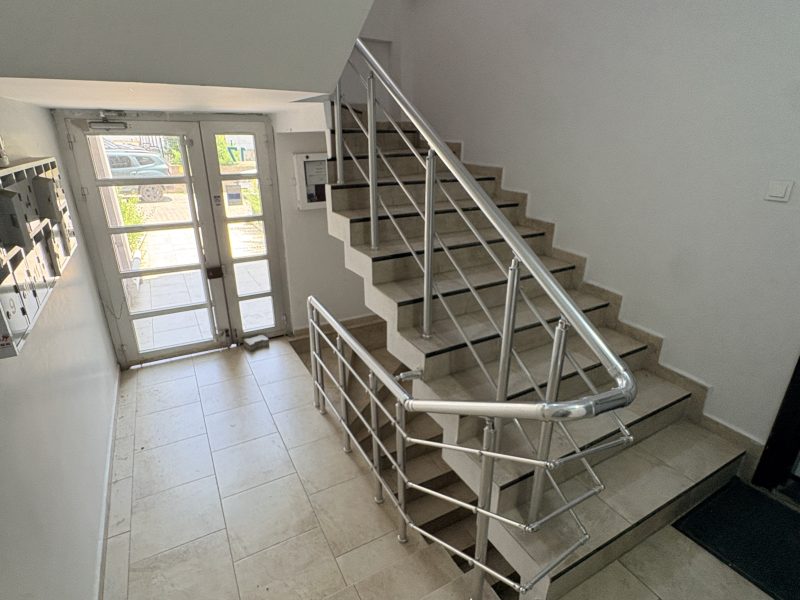 MARMARA'DAN ŞÜKRÜPAŞA'DA KİRALIK 2+1 EŞYALI DUBLEKS DAİRE