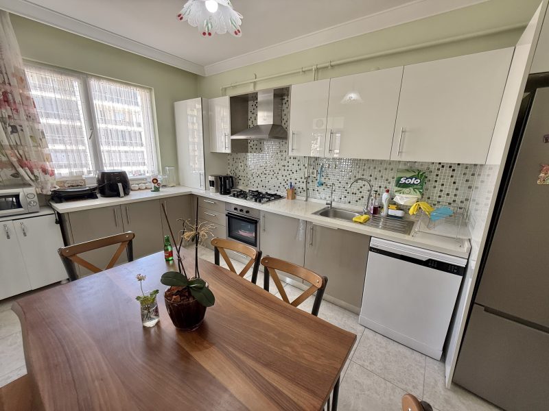 MARMARA'DAN ABDİ İPEKÇİ CADDESİ ŞÜKRÜPAŞA 3+1 SATILIK DAİRE