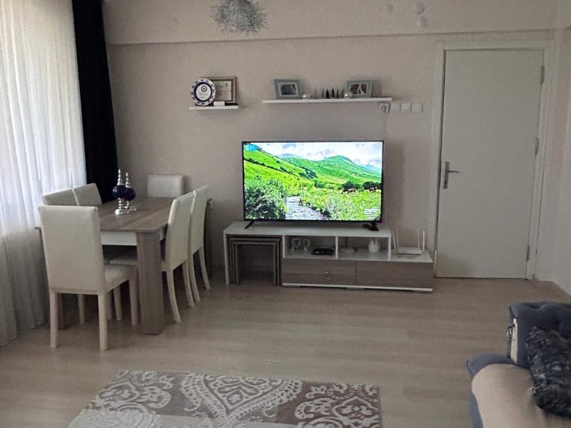 MARMARA'DAN FATİH'TE İÇİ TADİLATLI 3+1 SATILIK DAİRE
