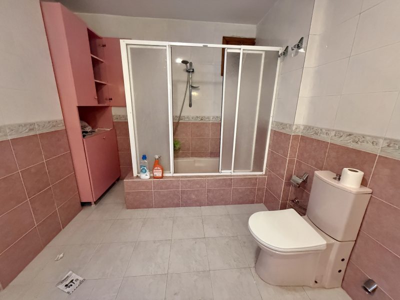 MARMARA'DAN ŞÜKRÜPAŞA MAHALLESİ SATILIK BÜYÜK 3+1 DAİRE