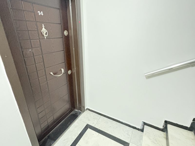 MARMARA'DAN ŞÜKRÜPAŞA MAHALLESİ BÜYÜK M2 EŞYALI 1+1 KİRALIK DAİRE