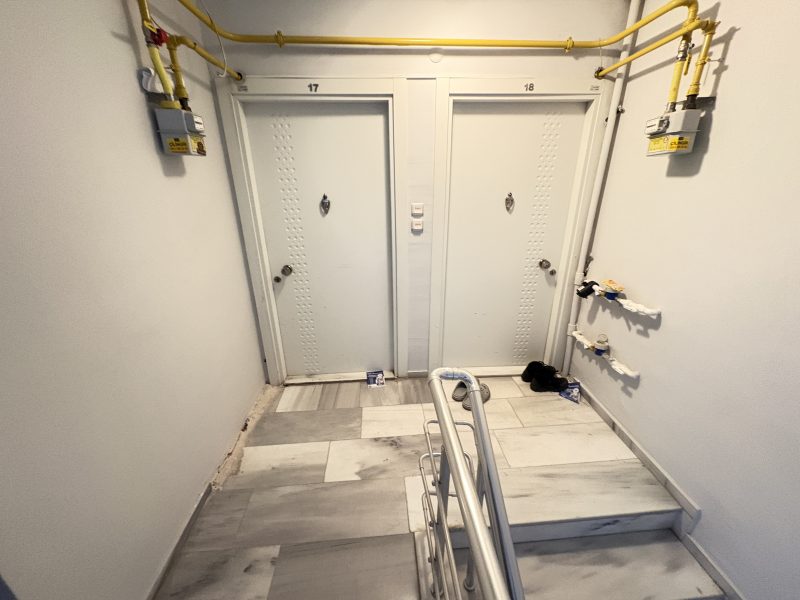 MARMARA'DAN KOCASİNAN'DA AYRI MUTFAK 1+1 SATILIK DAİRE