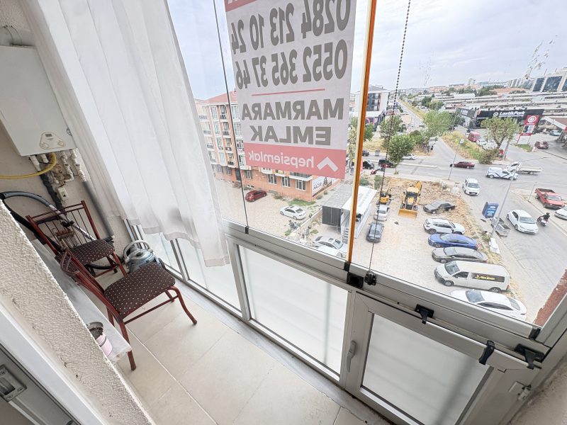 MARMARA'DAN İSTASYON'DA UYGUN KİRALIK 1+1 EŞYALI DAİRE