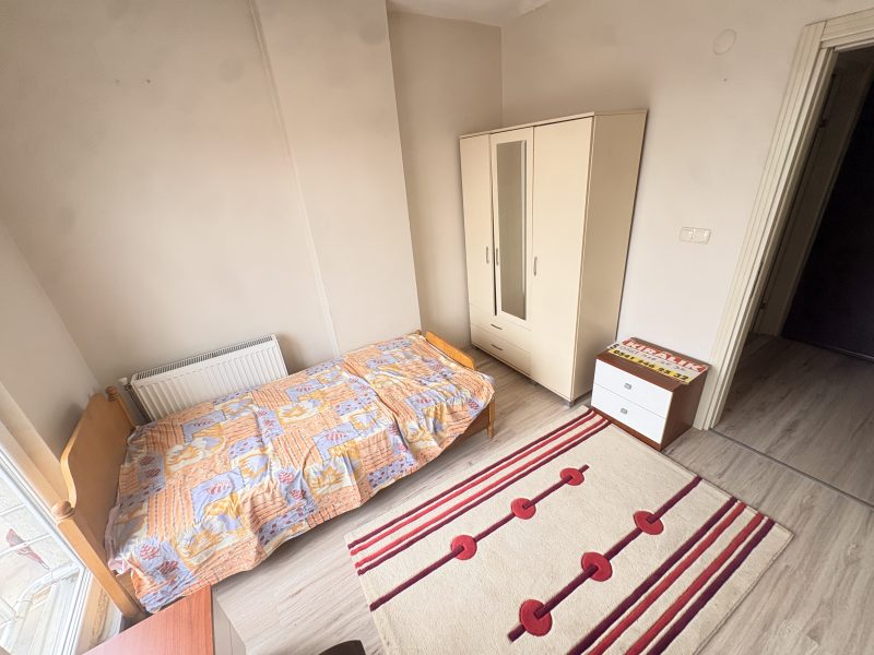 MARMARA'DAN İSTASYON'DA UYGUN KİRALIK 1+1 EŞYALI DAİRE