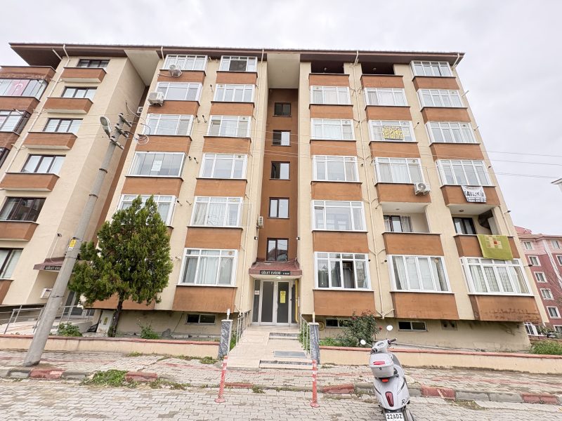 MARMARA'DAN ŞÜKRÜPAŞA BÜYÜK M2 EŞYALI KİRALIK STÜDYO DAİRE