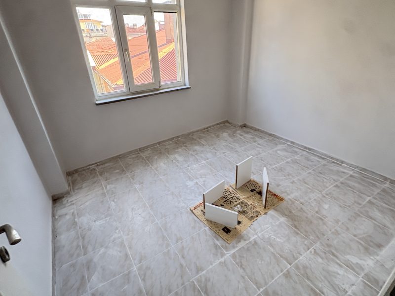 MARMARA'DAN AYŞEKADIN'DA 2+1 TADİLATLI KİRALIK DAİRE