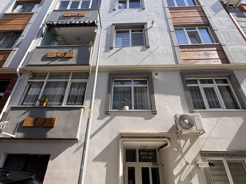 MARMARA'DAN AYŞEKADIN'DA 2+1 TADİLATLI KİRALIK DAİRE