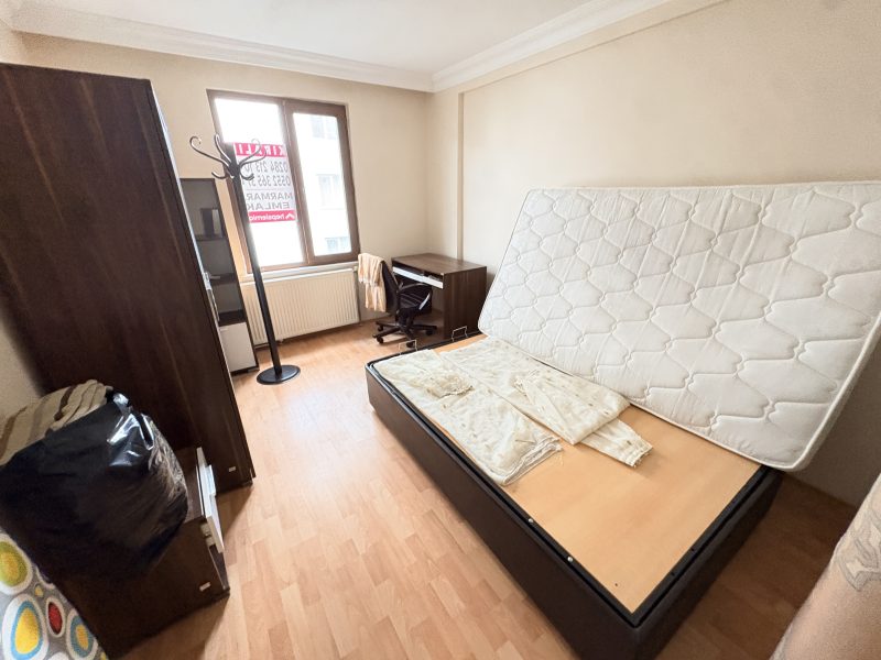 MARMARA'DAN İSTASYON' DA 1+1 KİRALIK DAİRE