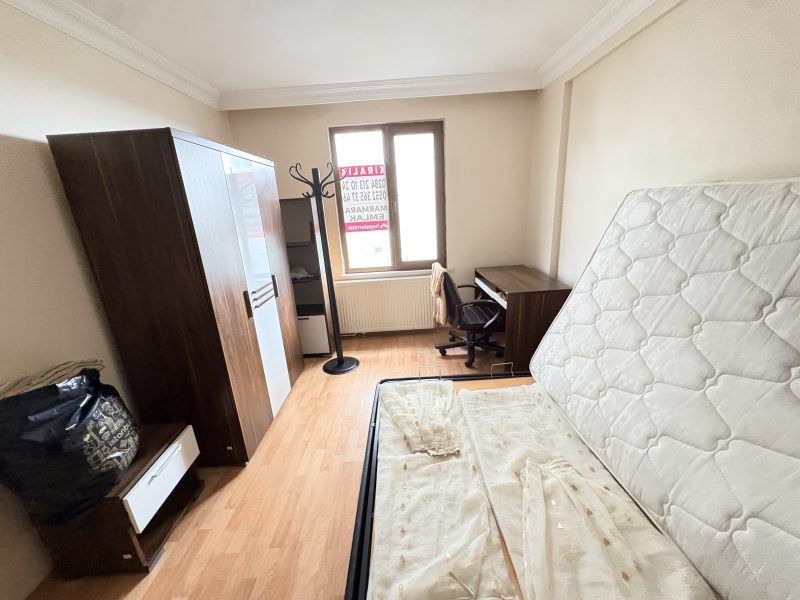 MARMARA'DAN İSTASYON' DA 1+1 KİRALIK DAİRE