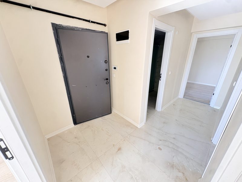 MARMARA'DAN KURTULUŞ MAHALLESİ CADDE CEPHE SATILIK 2+1 DAİRE
