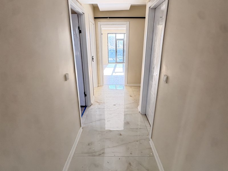 MARMARA'DAN KURTULUŞ MAHALLESİ CADDE CEPHE SATILIK 2+1 DAİRE