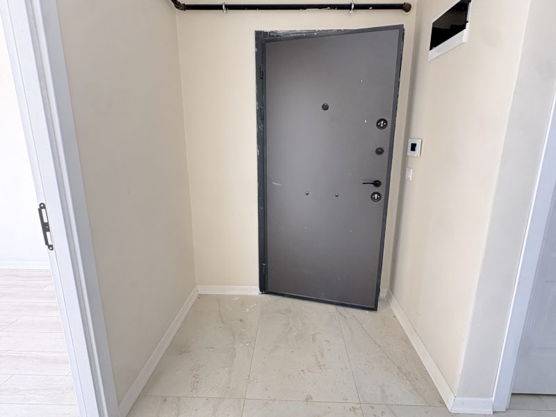 MARMARA'DAN KURTULUŞ MAHALLESİ CADDE CEPHE SATILIK 2+1 DAİRE