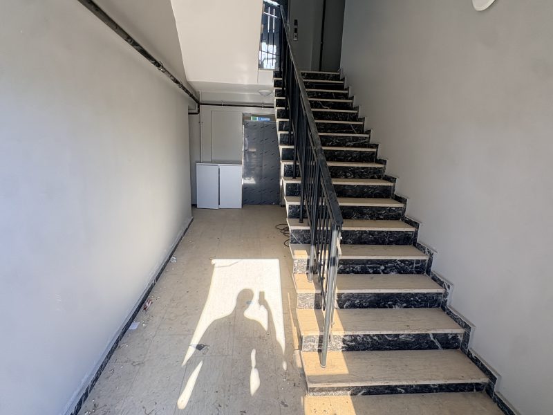 MARMARA'DAN KURTULUŞ MAHALLESİ CADDE CEPHE SATILIK 2+1 DAİRE